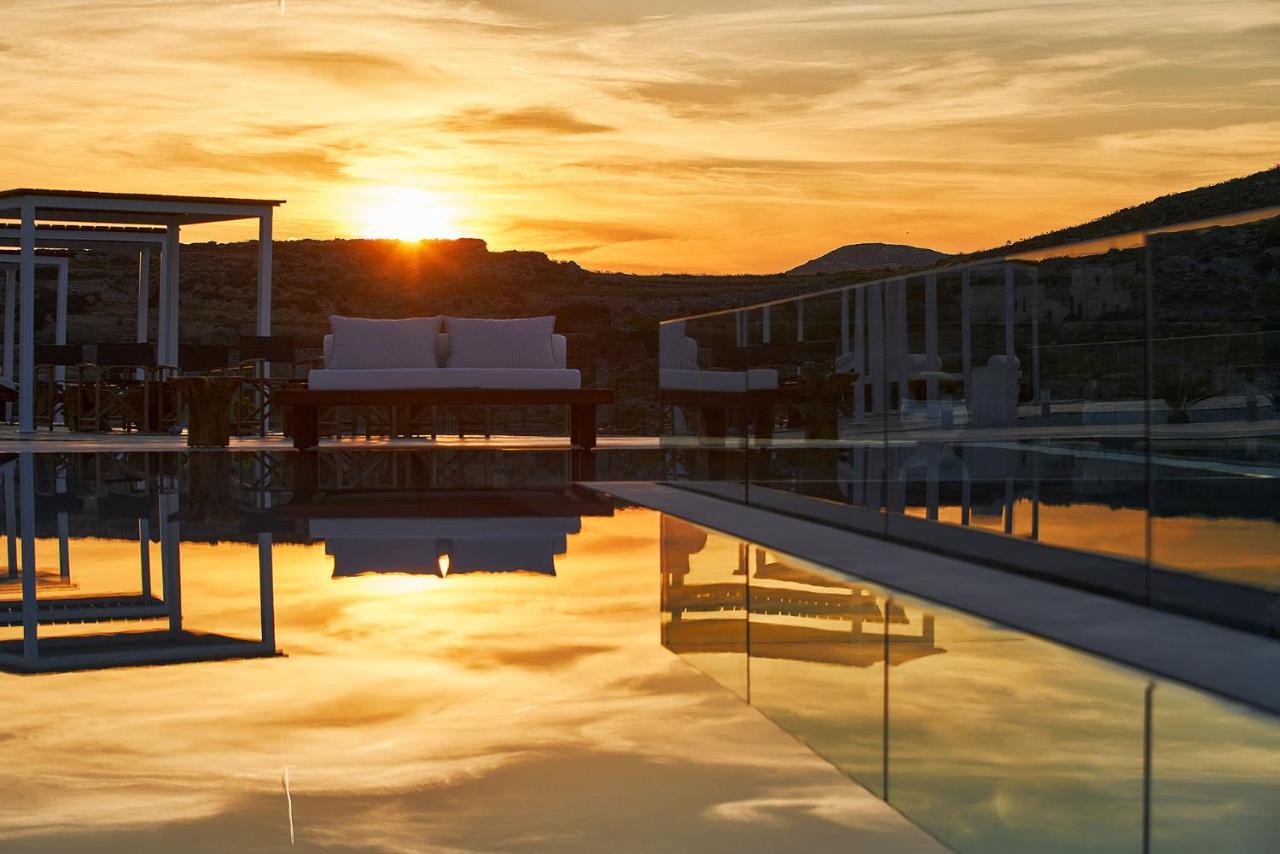 Avaton Hotel Folégandros Exterior foto